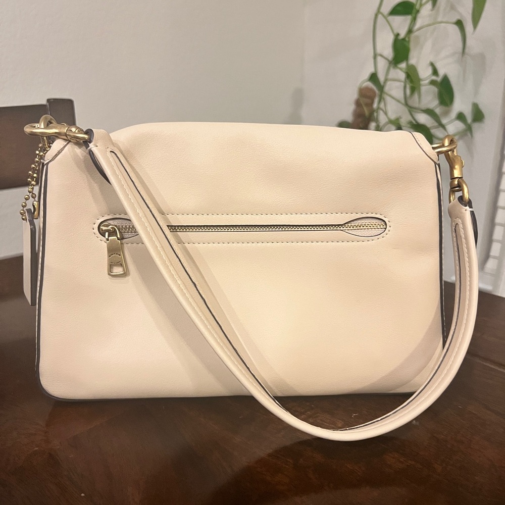 Cream Leather Shoulder Bag - Picture 3 of 14